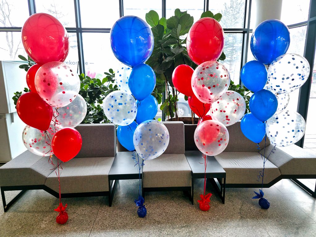 Balony z konfetti i helem dostarczone do Santander Banku