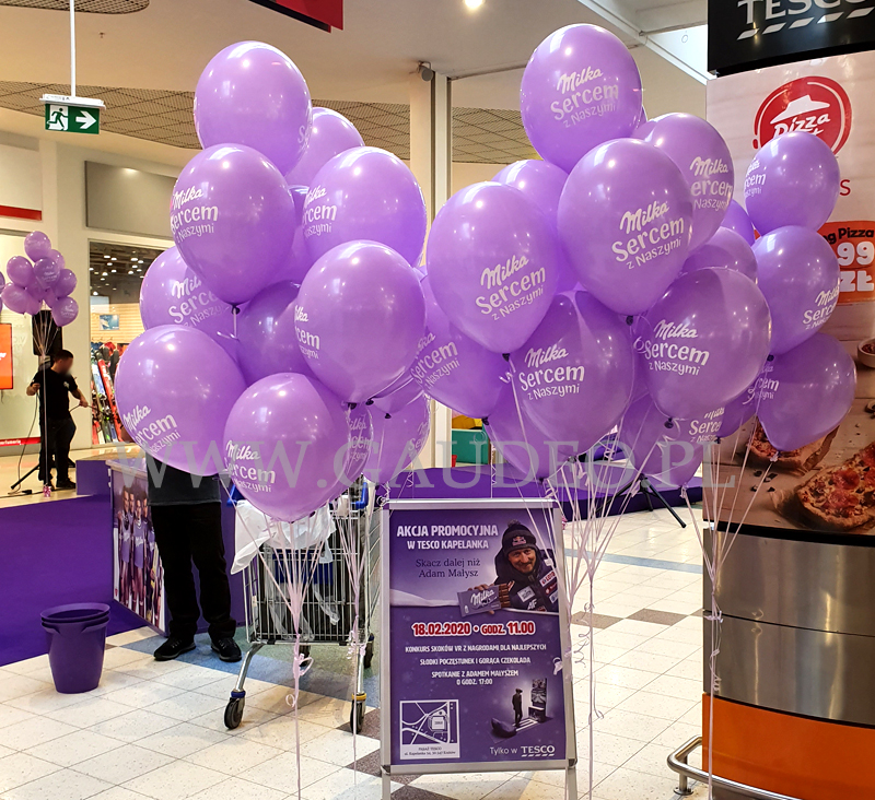 Balony z nadrukiem i helem w Tesco na Kapelance w Krakowie