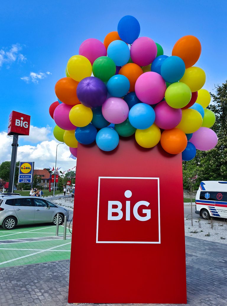 Balony z helem na otwarcie nowej Galerii Handlowej