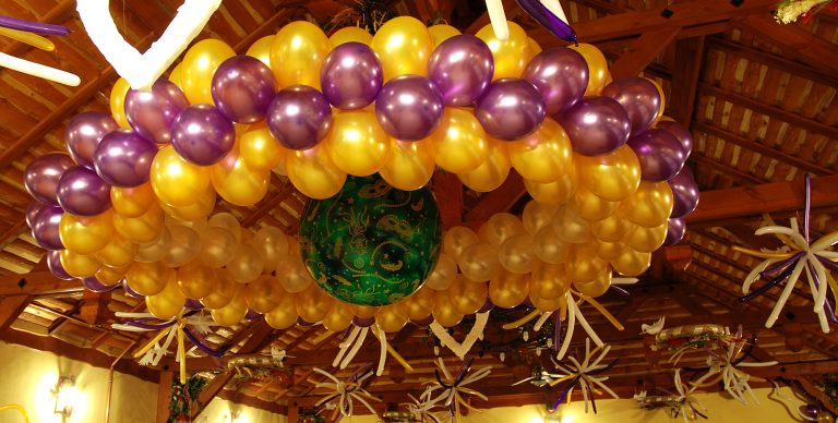 Balon strzelający na bal sylwestrowy