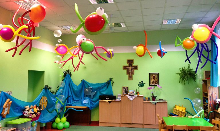 Dekoracja balonowa w przedzkolu