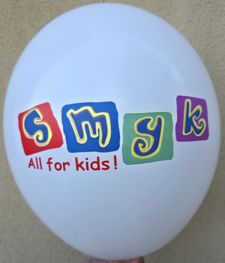 Balon z wielokolorowym nadrukiem