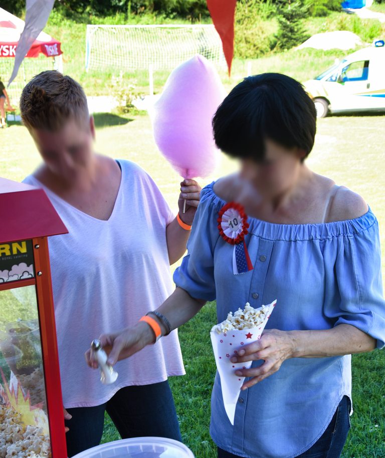 Wata cukrowa i popcorn to atrakcja nie tylko dla dzieci
