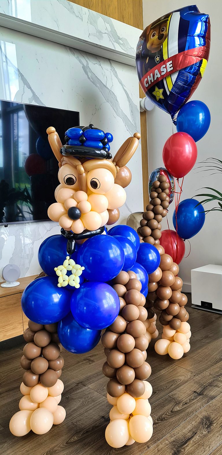 Pies z balonów na urodziny dziecka