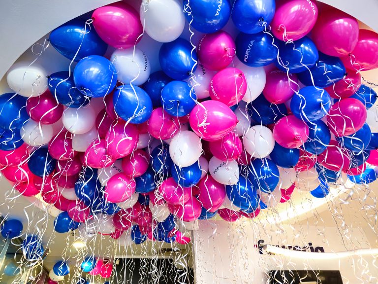 Balony z helem z dostawą do firmy