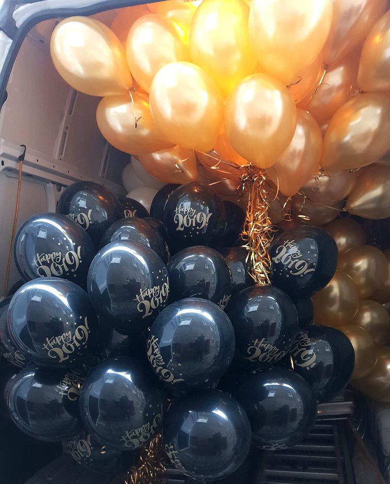 Dowozimy balony z helem na Sylwestra