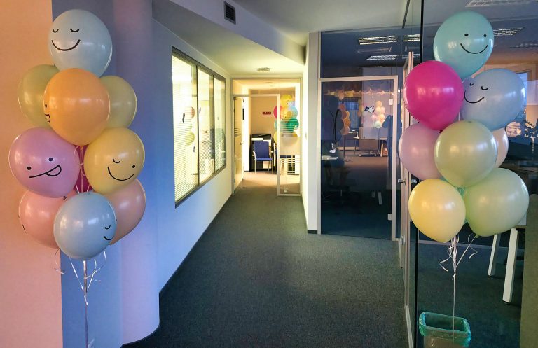 Bukiety balonów z helem z dostawą do biur