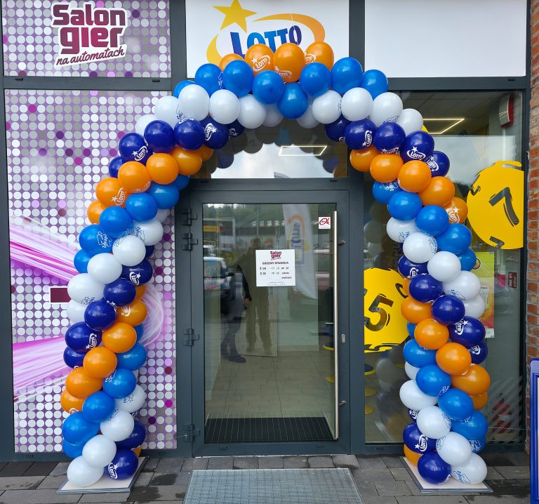 Brama z balonów dla saloniku Lotto