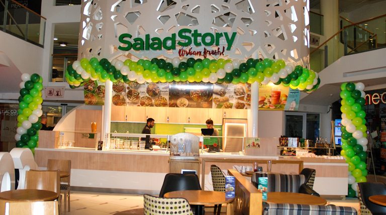 Dekoracje z balonów na otwarcie Salad Story