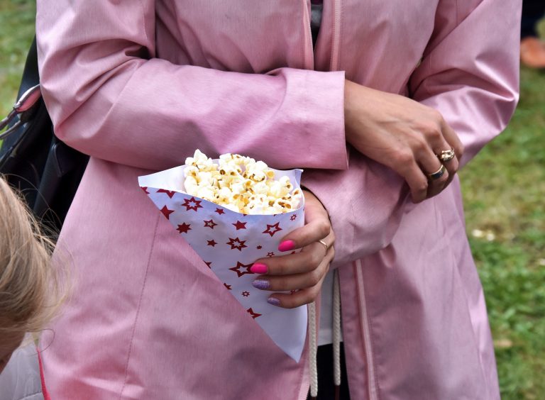 Tutka z Popcornem dla uczestników imprezy plenerowej