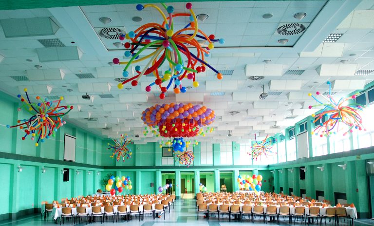Dekoracje z balonów na imprezę w Cechowni