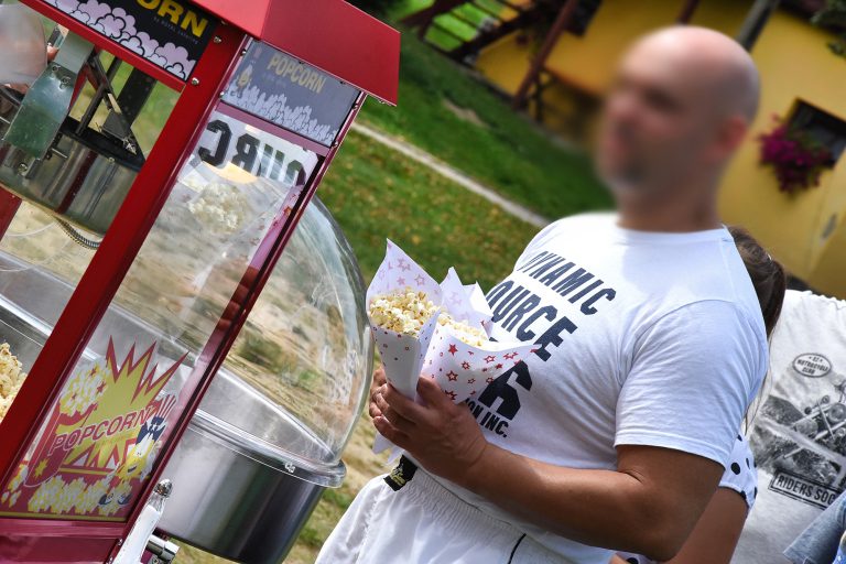 Popcorn na pikniku