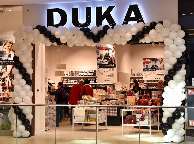 Brama z balonów dla salonu Duka