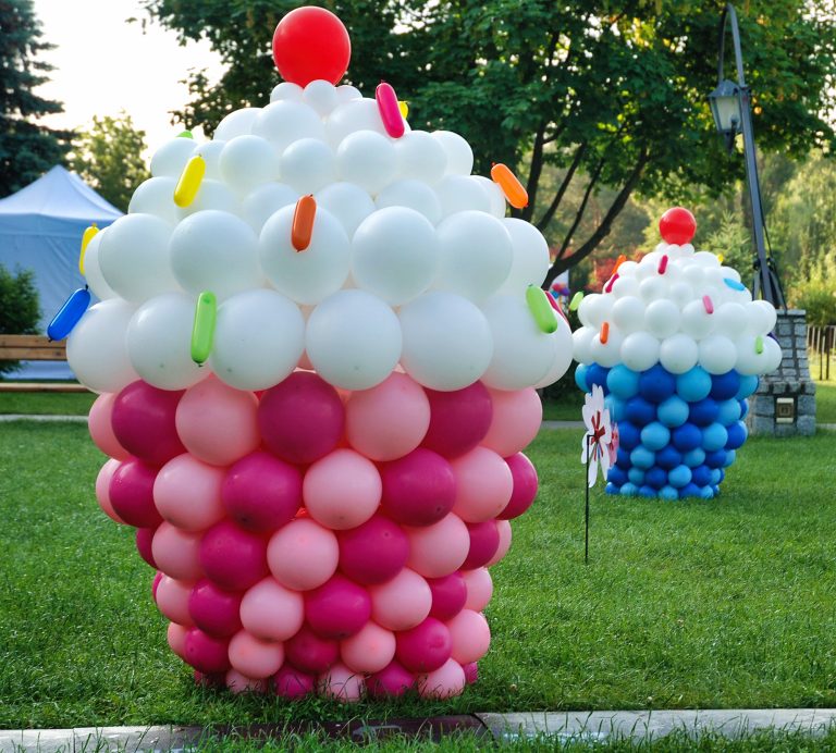 Babeczki z balonów na pikniku
