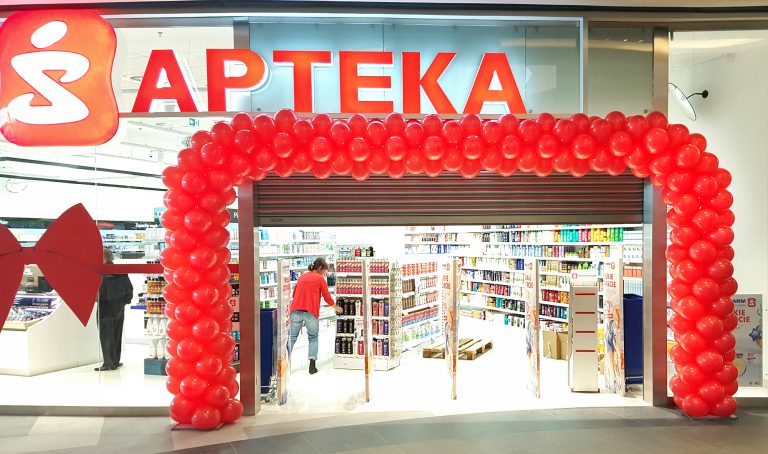 Brama z balonów na otwarcie Super Pharm