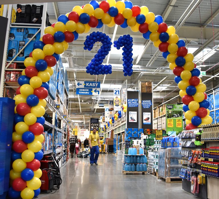 Brama z balonów na 21 urodziny Castoramy