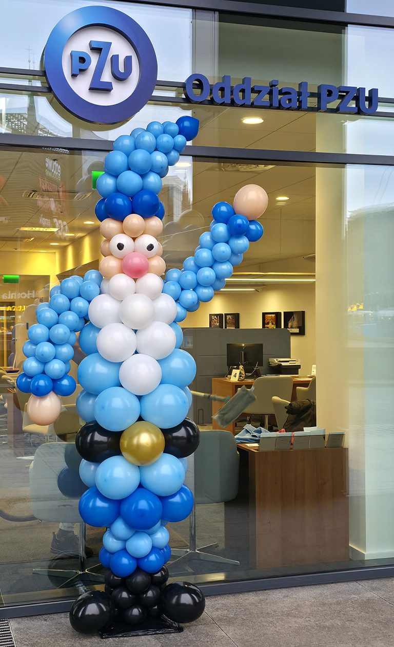 Krasnal z balonów na otwarcie oddziału PZU