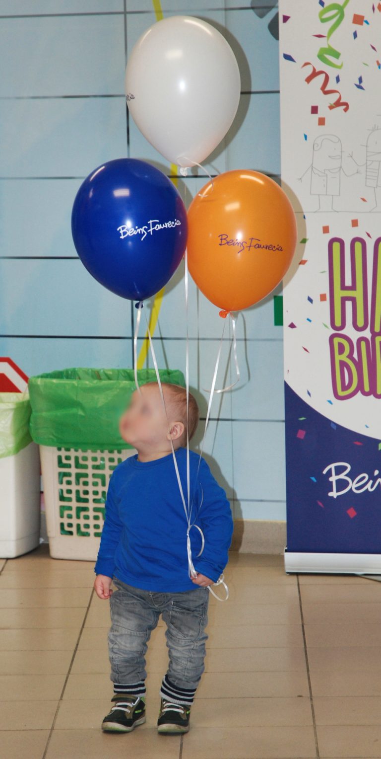 Balony z helem na dniach otwartych firmy.
